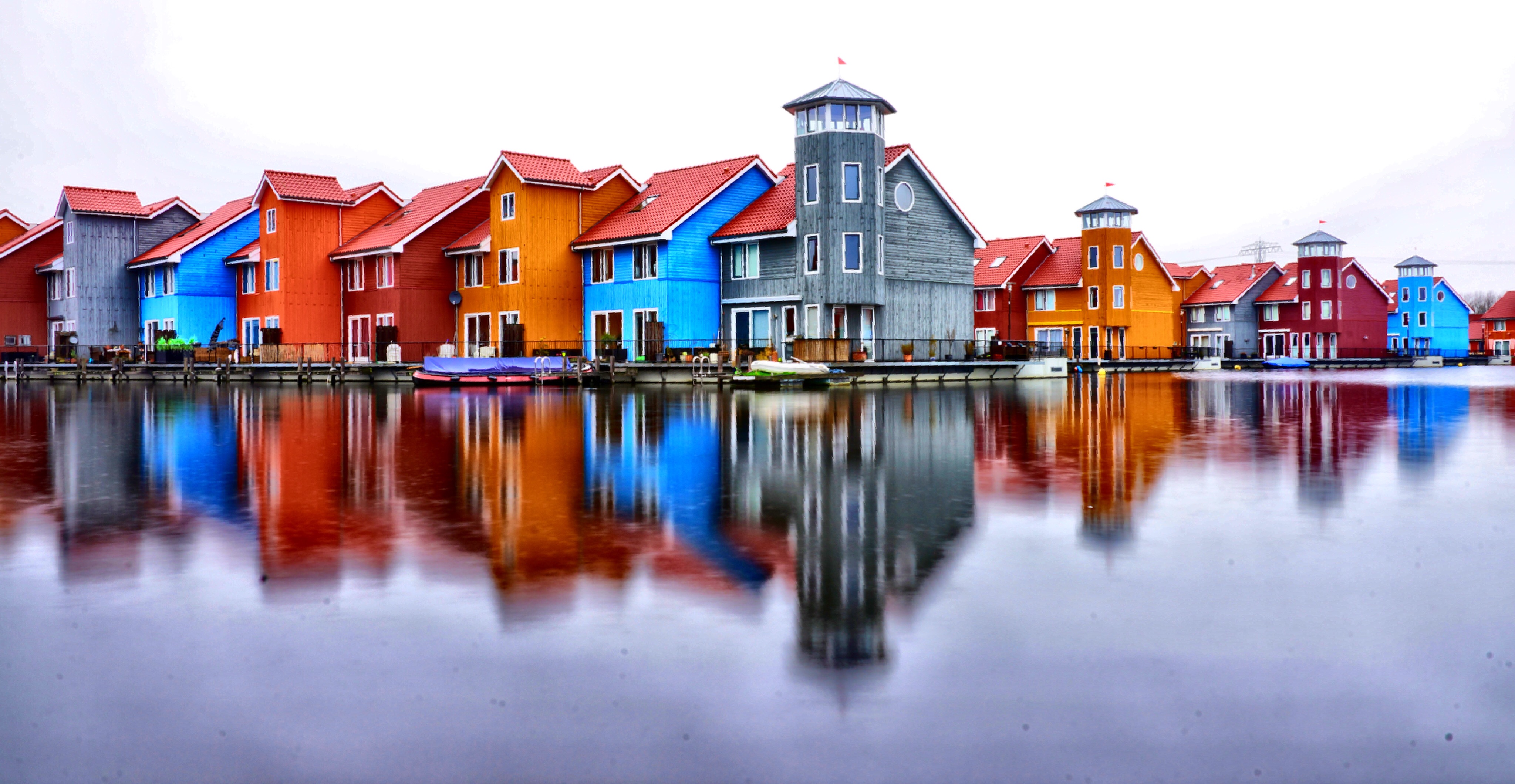 CoLORFuL HOuSeS